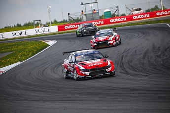 На Moscow Raceway завершился чемпионат России по кольцевым гонкам.